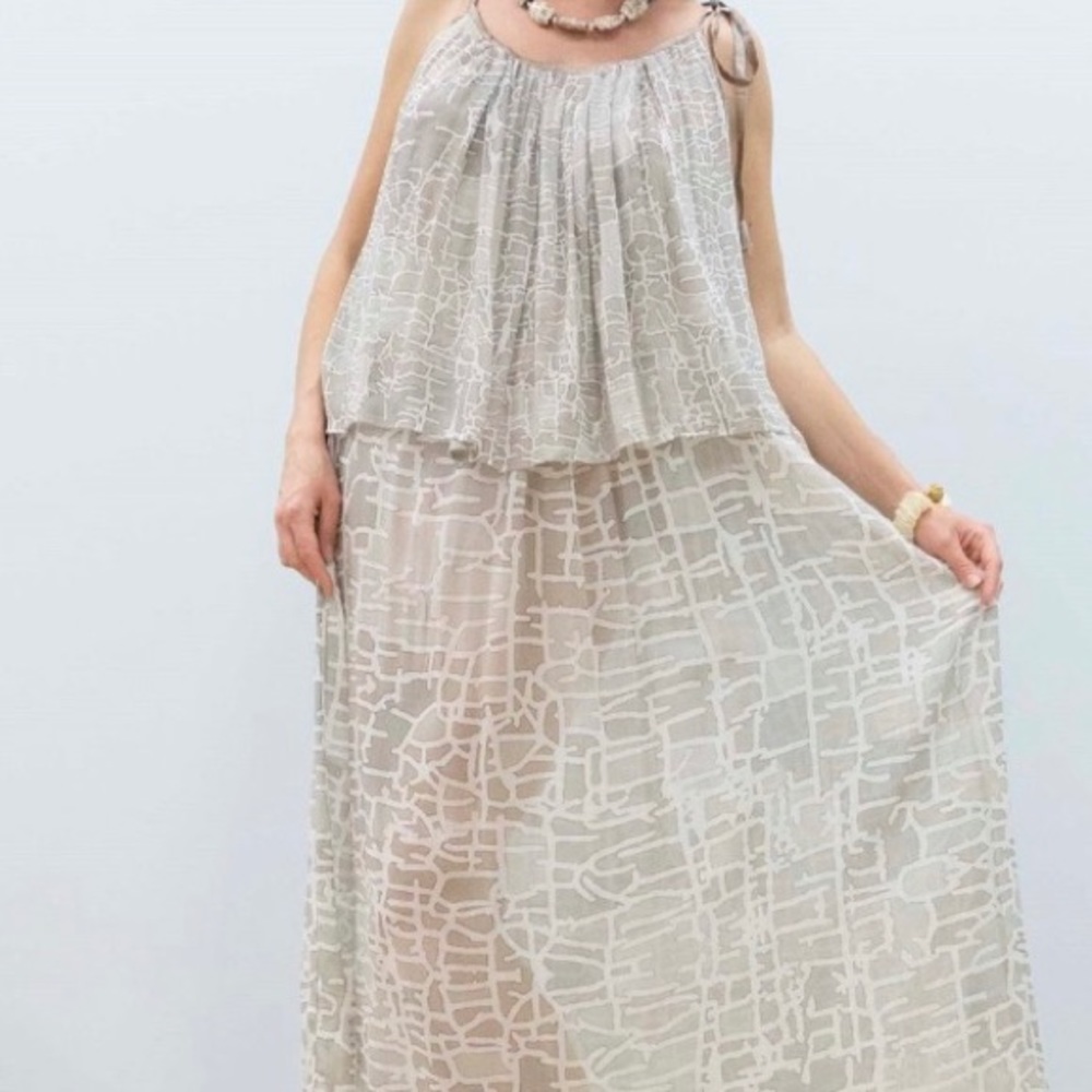 Reposhing , sundress
